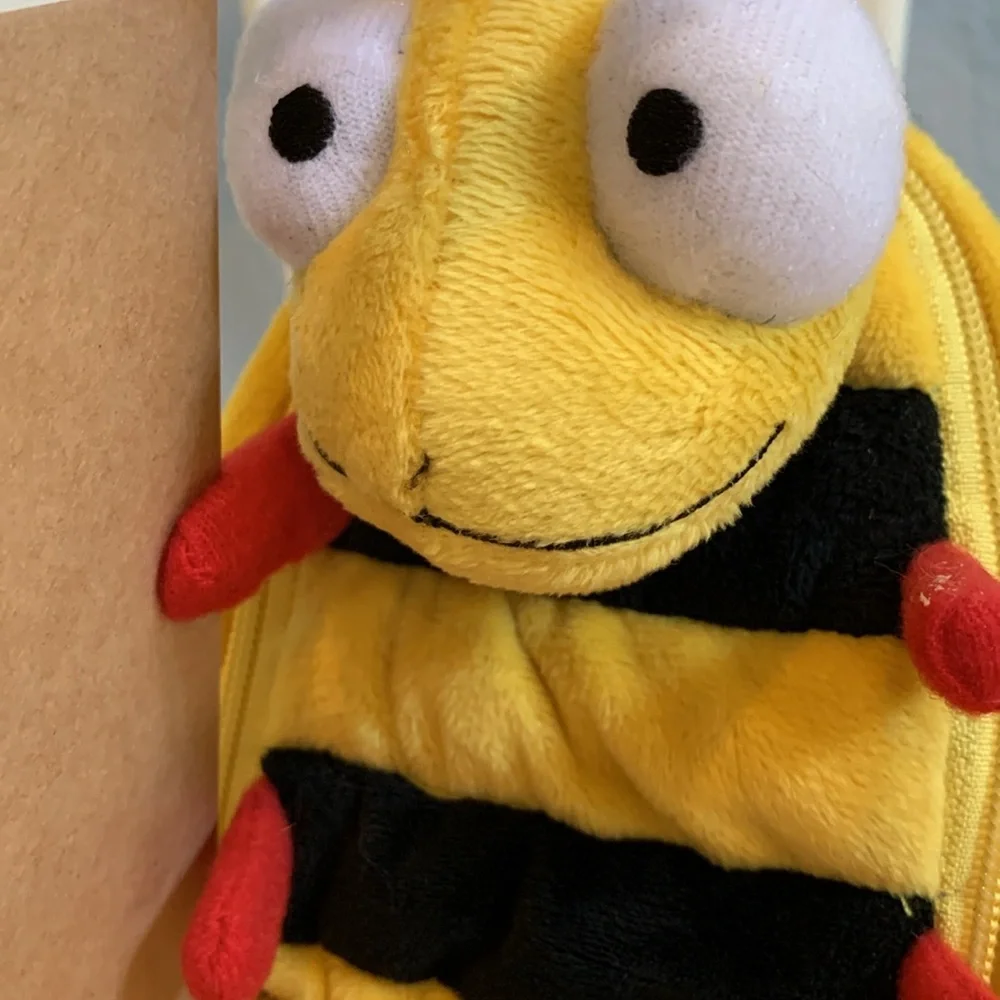 Vintage Hallmark Bee Plush Zippered Gift Bag Surprise Holder Reward BTS